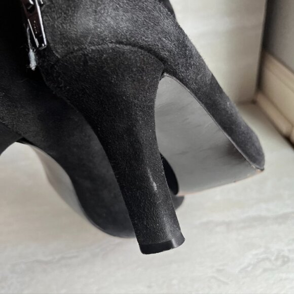 Stuart Weitzman Black Stretchy Heeled Ankle Boots Suede Size 10 Back Zip - Picture 10 of 11